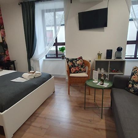 Pasta Factory Guest Rooms 골웨이 외부 사진