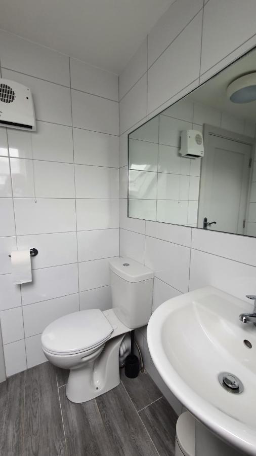 Pasta Factory Guest Rooms 골웨이 외부 사진