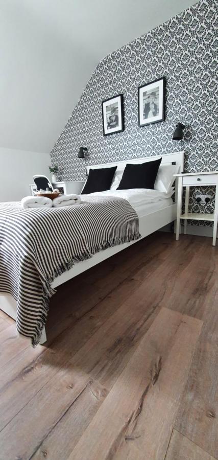 Pasta Factory Guest Rooms 골웨이 외부 사진